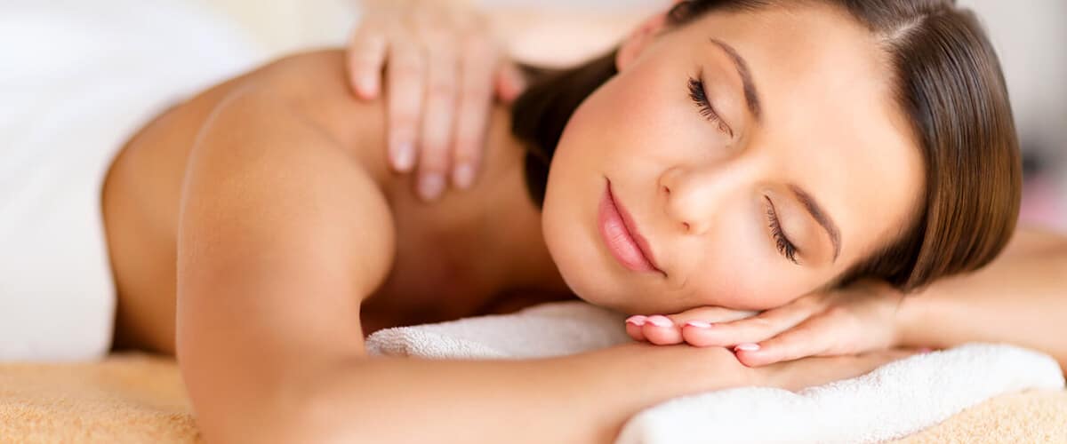 Peeling + maska nawilżająca + masaż relaksacyjny